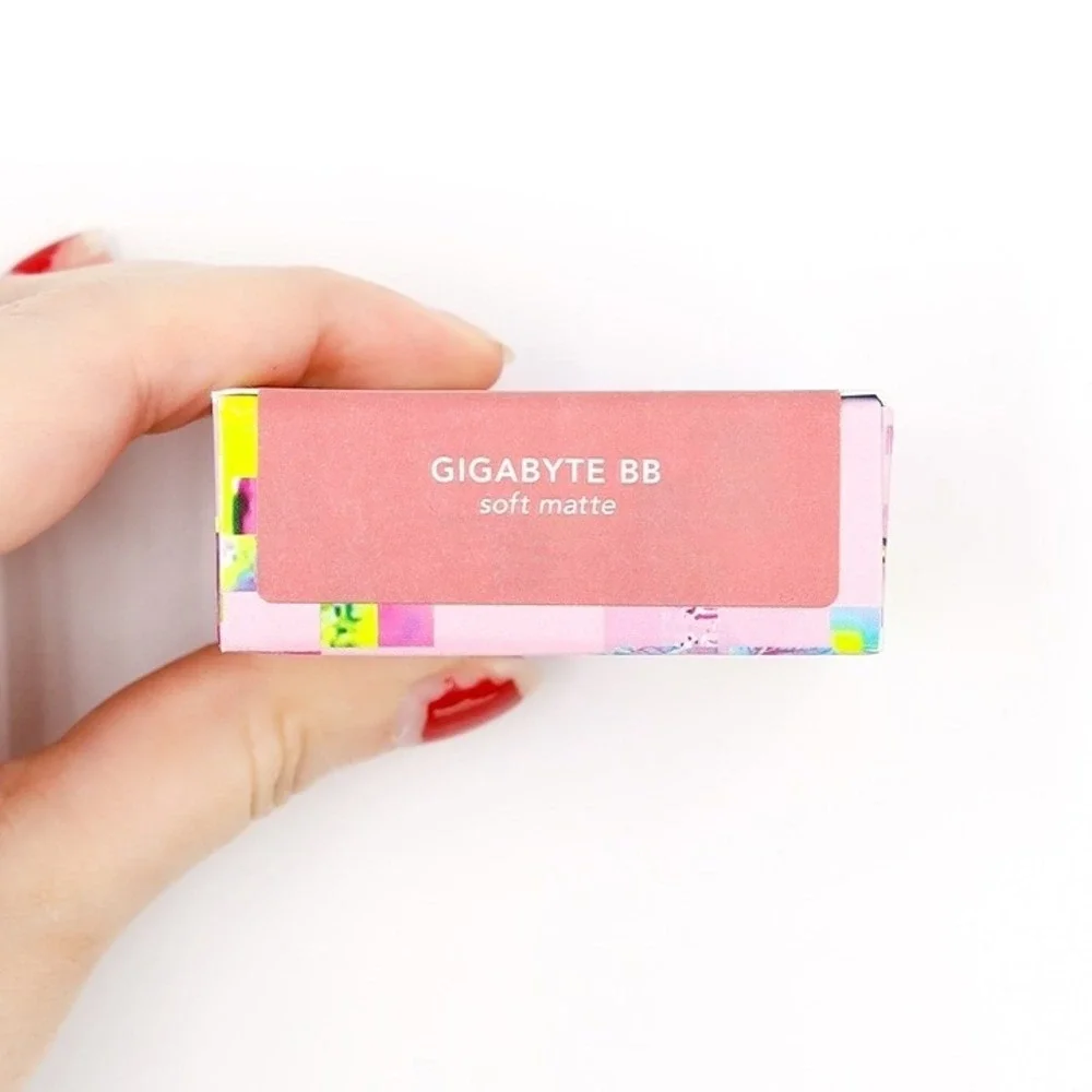 Lime Crime‎ - Softwear Blush - Gigabyte BB